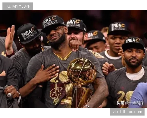 哈登这训练餐吃得比我家年夜饭还讲究，自律到让人怀疑他是不是偷偷开了个营养实验室