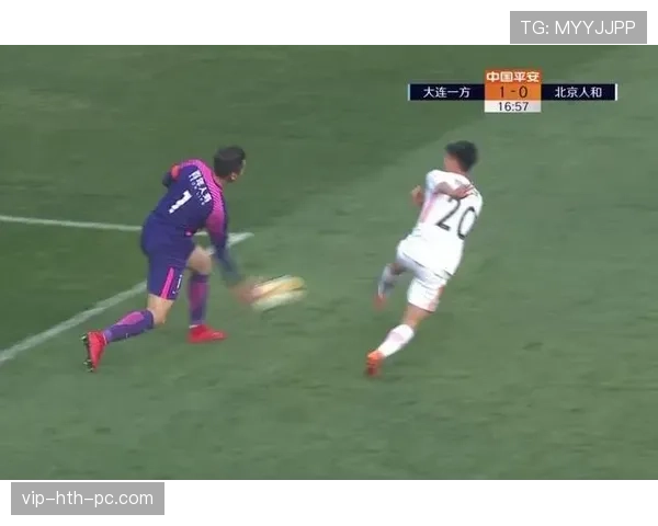 手抛球规则详解：裁判判罚标准与常见违规情况解析