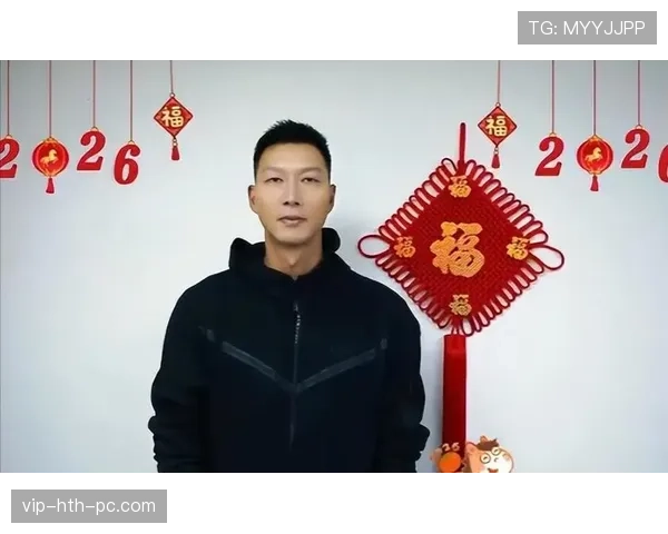 看到易建联遛狗那架势，我连楼下买菜都不好意思了